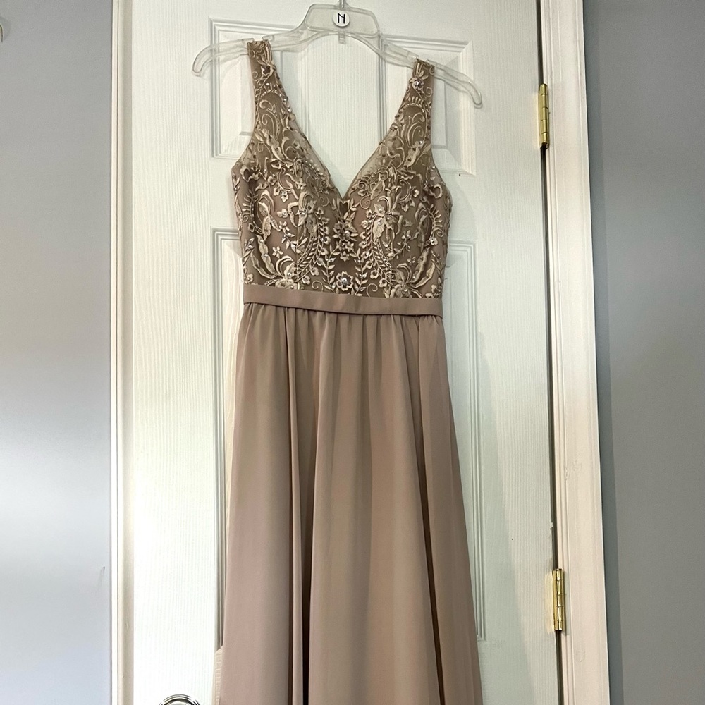 BRAND NEW Kennedy Blue “Betsy” Beaded dress in size US 0, color “latte”